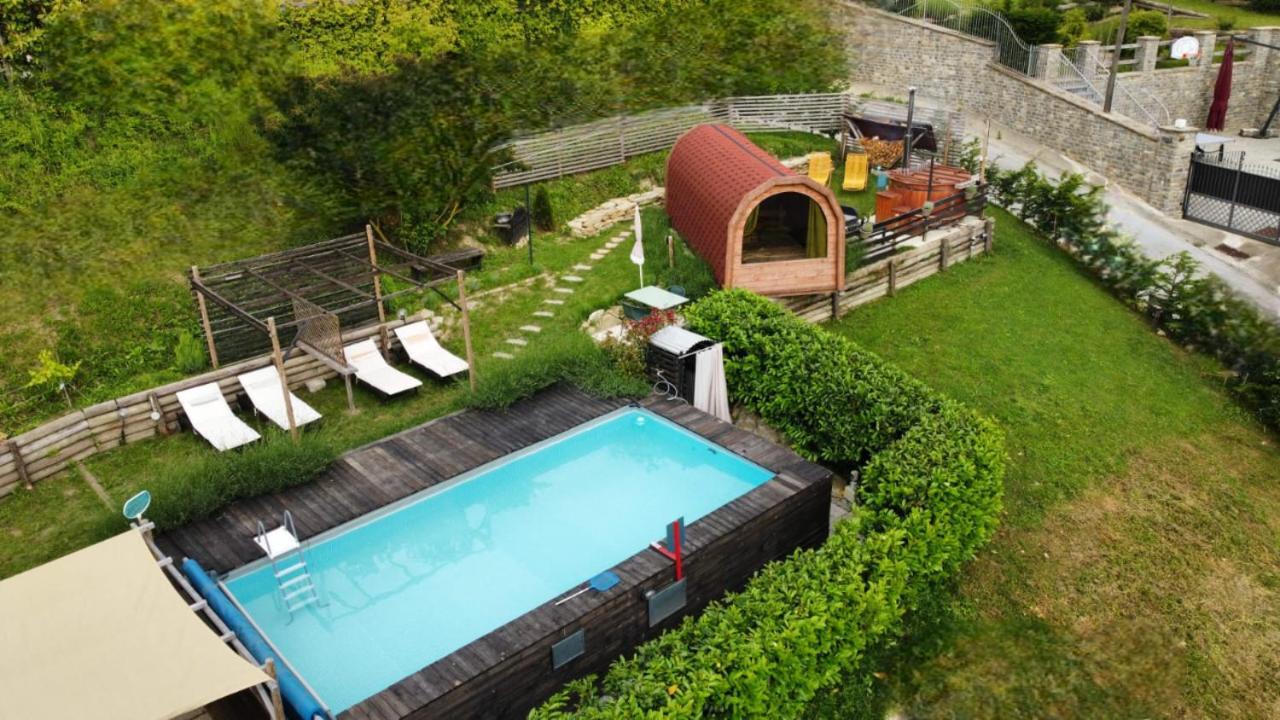 La Tana Dello Scoiattolo - Adults Only Bed & Breakfast Murazzano  Bagian luar foto