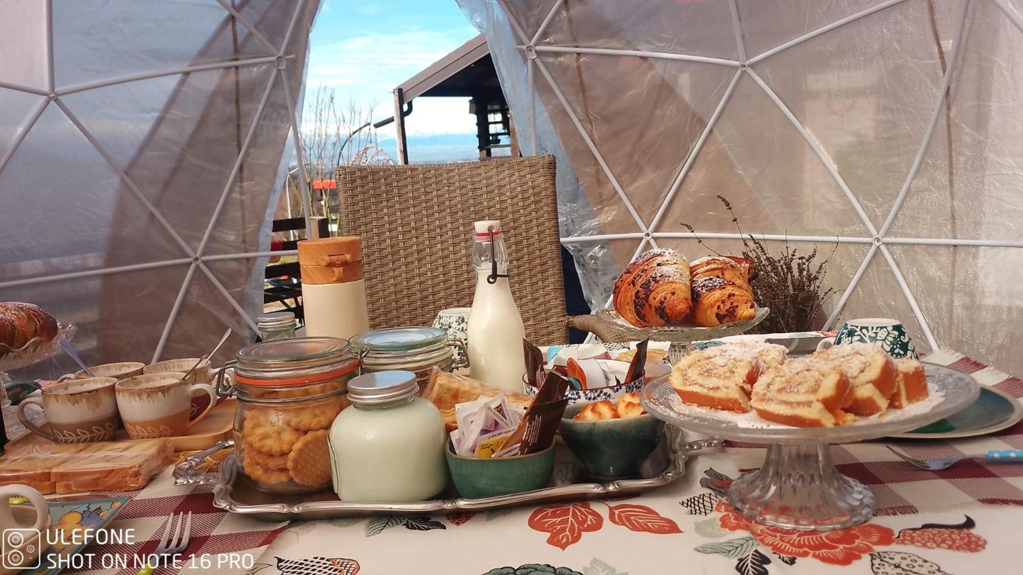 La Tana Dello Scoiattolo - Adults Only Bed & Breakfast Murazzano  Bagian luar foto